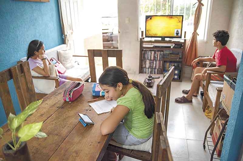 Algunas empresas que se dedican únicamente a vender útiles escolares tuvieron que cerrar permanentemente