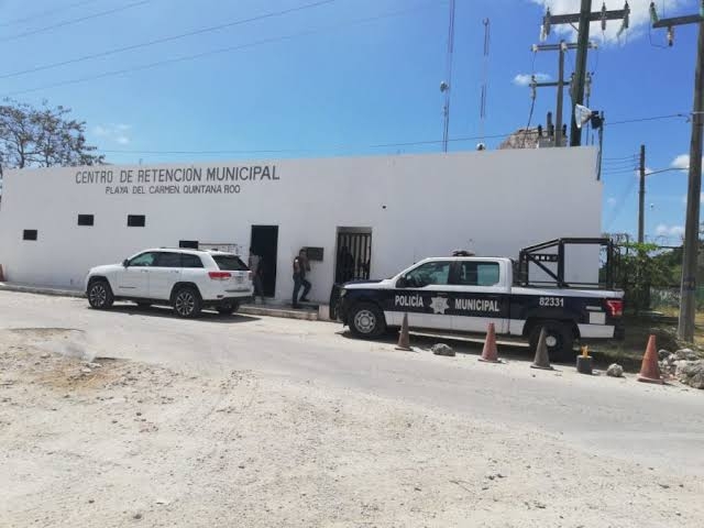 Los detenidos permanecen encarcelados en el Centro de Retención municipal de Playa del Carmen