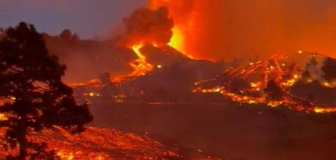 Las zonas afectadas por las coladas del volcán Cumbre Vieja de la isla española de La Palma, aumentó un 50% en las tres jornadas de la erupción