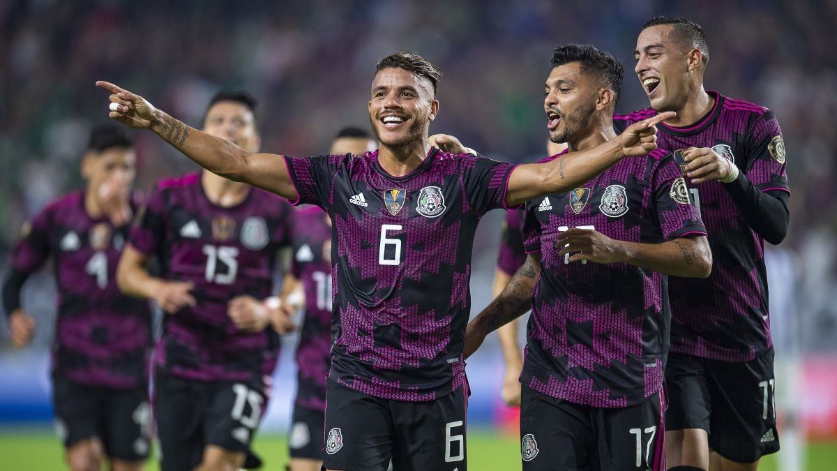 México tuvo que llamar a jugadores de la Liga MX debido a que algunos jugadores 'europeos' no pudieron venir a la convocatoria México tuvo que llamar a jugadores de la Liga MX debido a que algunos jugadores 'europeos' no pudieron venir a la convocatoria