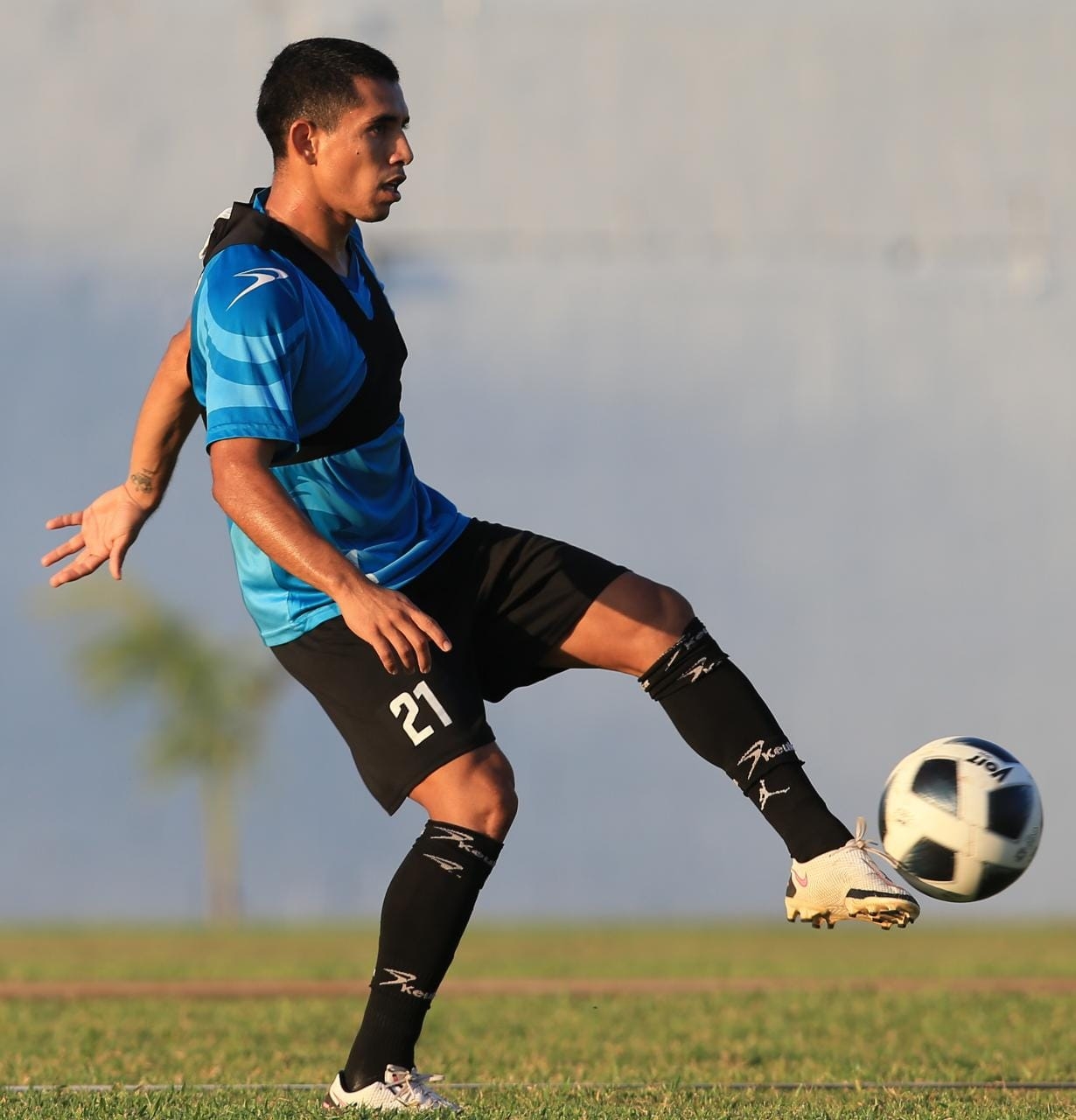 La “Ola futbolera” tendrá dos partidos consecutivos como local