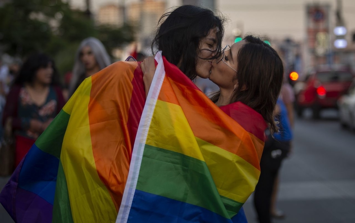 El Congreso de Querétaro aprobó el casamiento entre personas del mismo sexo El Congreso de Querétaro aprobó el casamiento entre personas del mismo sexo