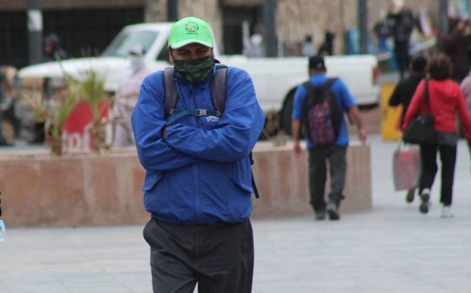 Recomiendan mantenerse bien abrigado, evitar cambios bruscos de temperatura y estar atento a las alertas meteorológicas Recomiendan mantenerse bien abrigado, evitar cambios bruscos de temperatura y estar atento a las alertas meteorológicas