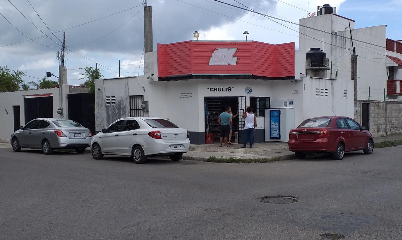 El establecimiento se encuentra ubicado en la 55 avenida con calle Hidalgo, denominado "Chulis"