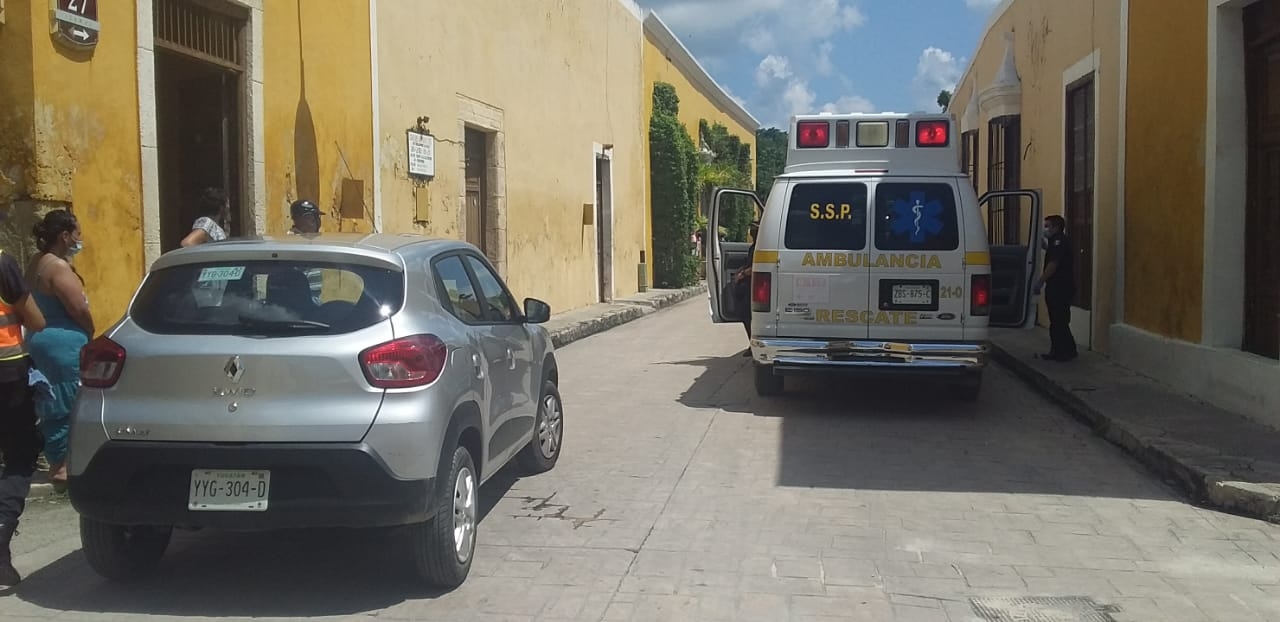 La mujer lesionada fue evaluada por paramédicos de laSSP que determinaron inecesario el traslado al hospítal La mujer lesionada fue evaluada por paramédicos de laSSP que determinaron inecesario el traslado al hospítal