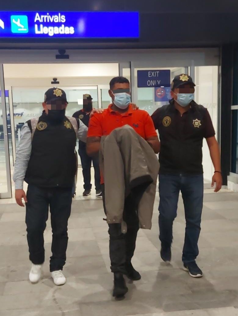 El hombre fue traído a la ciudad de Mérida para que cumpla con la condena por el delito de homicidio calificado El hombre fue traído a la ciudad de Mérida para que cumpla con la condena por el delito de homicidio calificado
