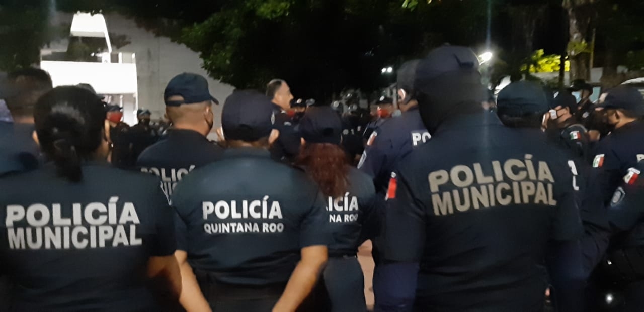 Pedro Joaquín Delbouis explicó que el Fortaseg era el subsidio que se otorgaba a los municipios y estados porque ejercen la función de seguridad pública Pedro Joaquín Delbouis explicó que el Fortaseg era el subsidio que se otorgaba a los municipios y estados porque ejercen la función de seguridad pública