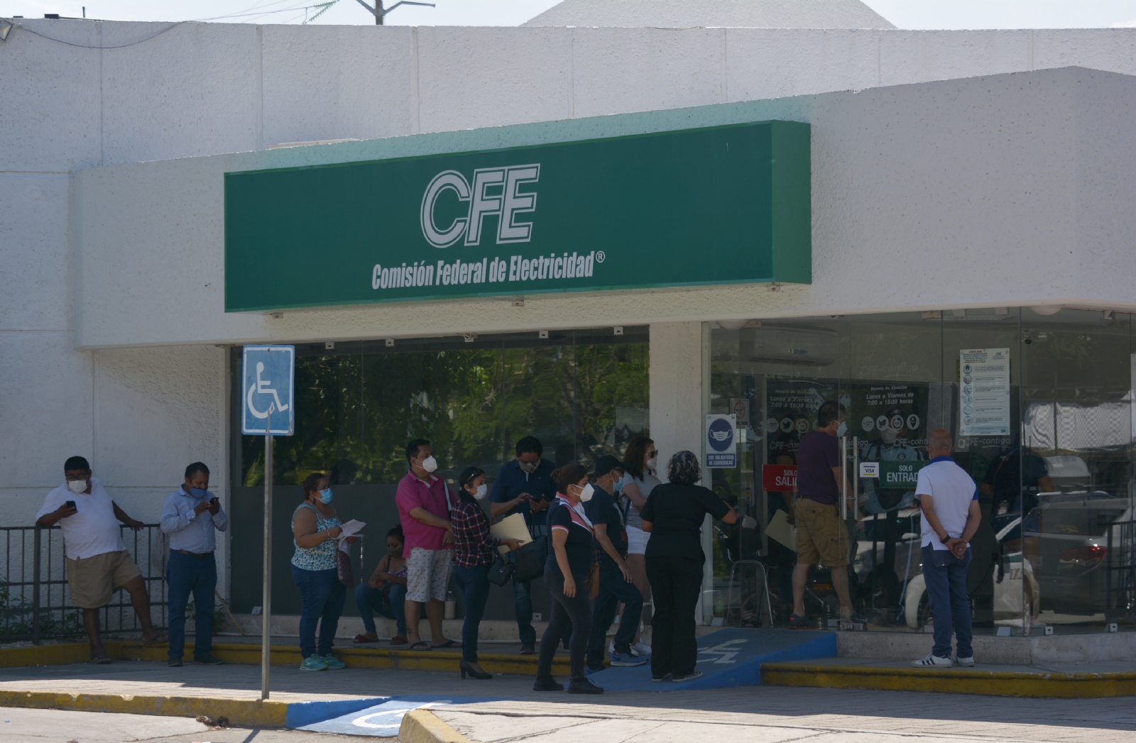 La CFE indicó que es necesario que los ciudadanos tengan un consumo responsable de la energía eléctrica en Cancún La CFE indicó que es necesario que los ciudadanos tengan un consumo responsable de la energía eléctrica en Cancún