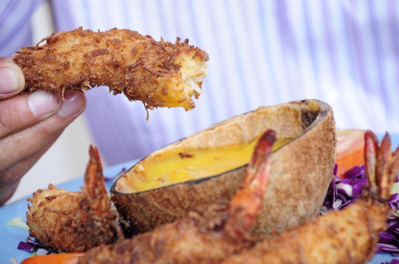 Los camarones al coco es una de las especialidades de la gastronomía campechana Los camarones al coco es una de las especialidades de la gastronomía campechana