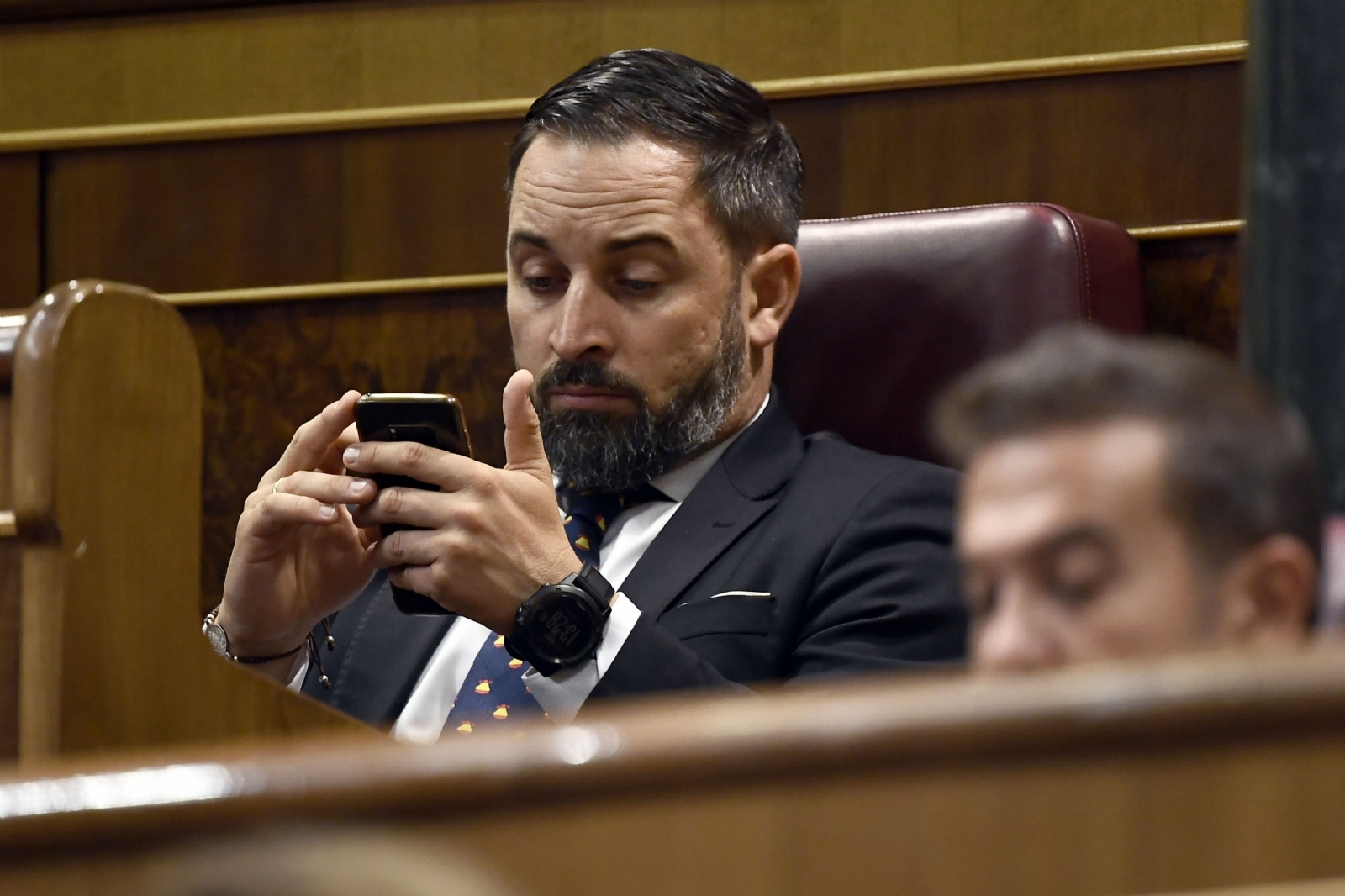 Santiago Abascal es presidente del VOX en España y va contra el comunismo