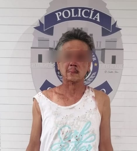Elementos de la Policía Quintana Roo lo pusieron a disposición de las autoridades correspondientes Elementos de la Policía Quintana Roo lo pusieron a disposición de las autoridades correspondientes