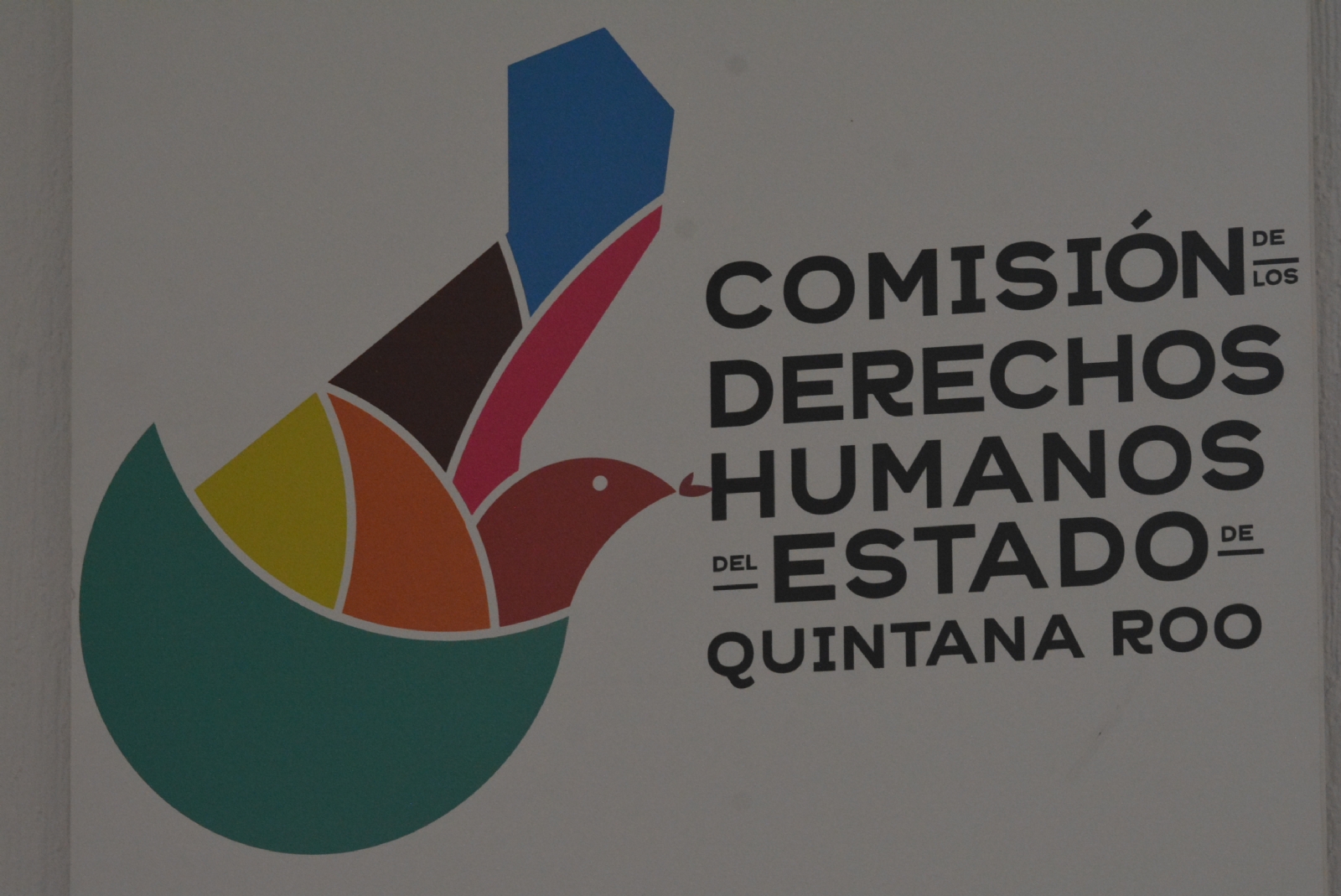 Los hechos violatorios más mencionados por quejosos en Quintana Roo ante Derechos Humanos Estatal son el ejercicio indebido de la función pública y las detenciones arbitrarias