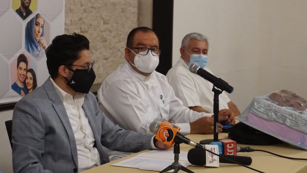 El migrante trasladado es el primero de ascendencia norteamericana