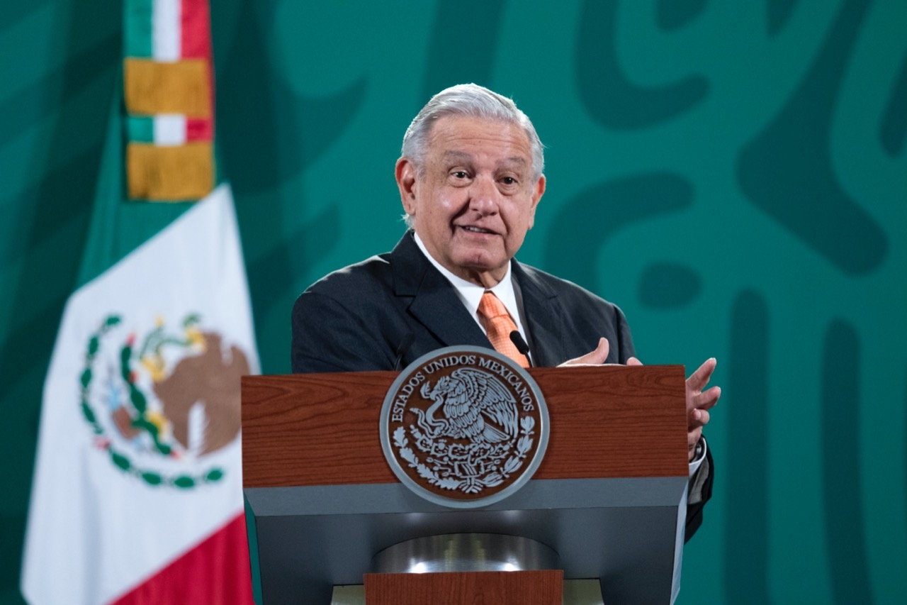 AMLO se dice contento y satisfecho con el Paquete Económico 2022