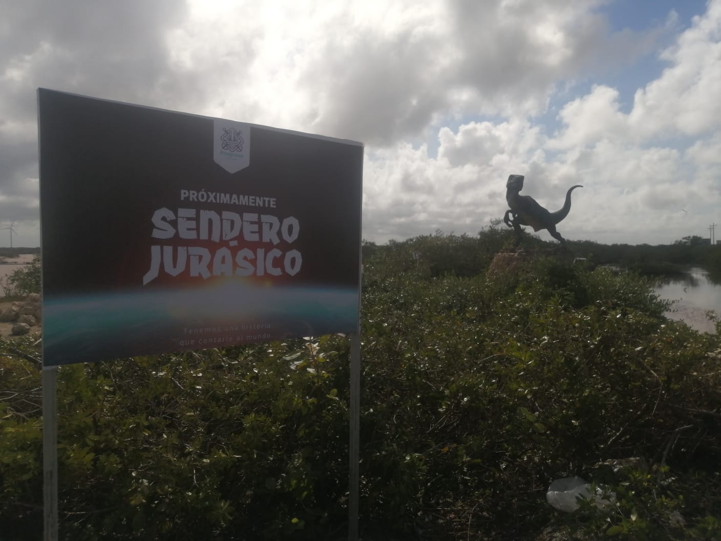 Inicia construcción del nuevo 'Sendero Jurásico' en la comisaría de Chicxulub