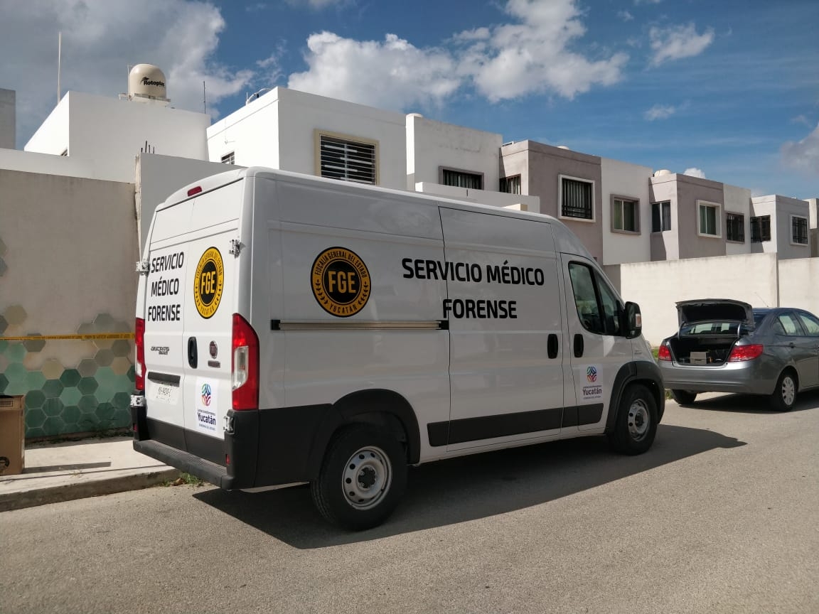 Según la madre del ahora fallecido, forzó la cerradura y al ingresar a la habitación lo encontró suspendido del cuello Según la madre del ahora fallecido, forzó la cerradura y al ingresar a la habitación lo encontró suspendido del cuello