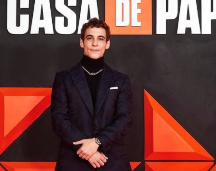 Miguel Herrán ha participado en otras series y genera dinero con publicidad a través de su Instagram Foto: Instagram @miguel.g.herran