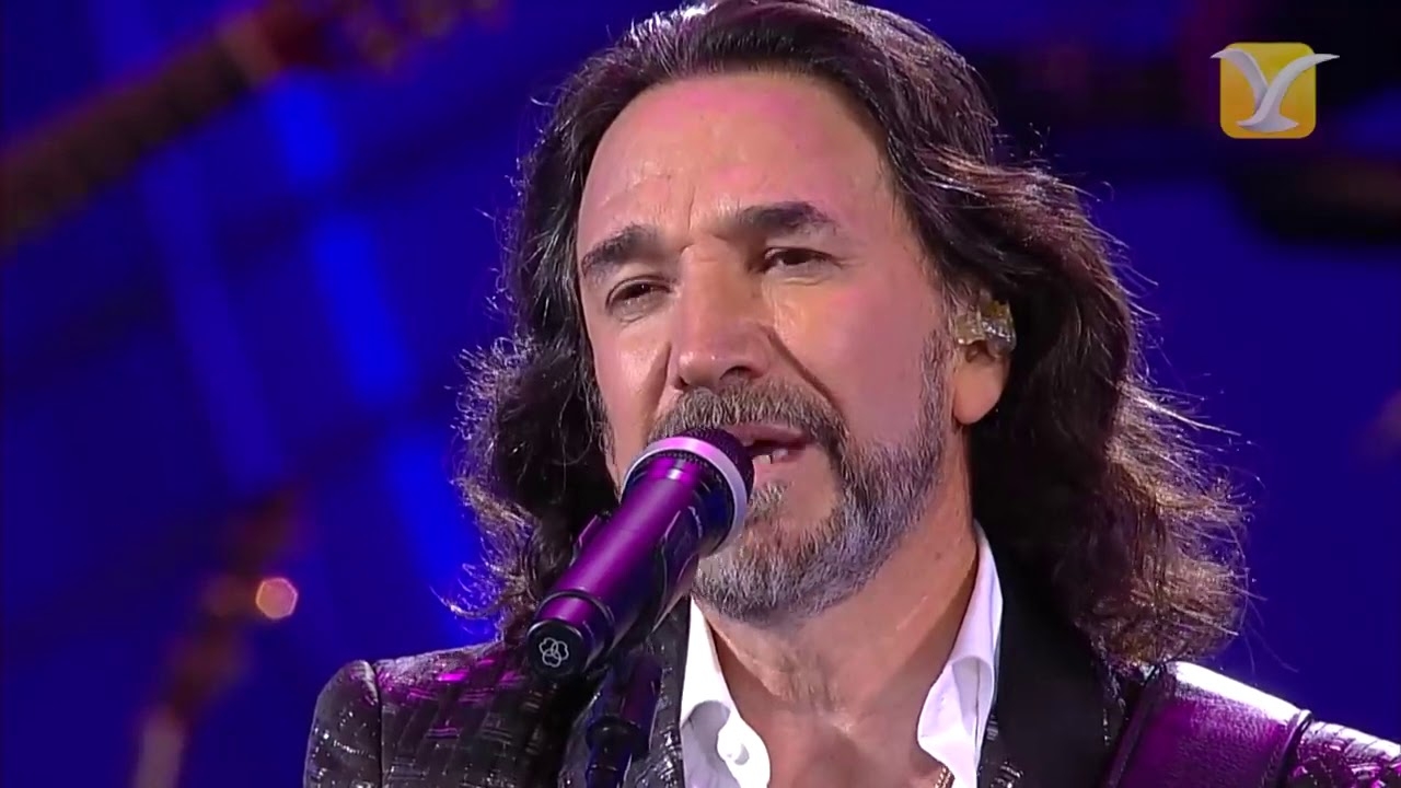 El famoso cantante tiene 1.8 millones de seguidores en Twitter. Foto: Captura de Pantalla de concierto