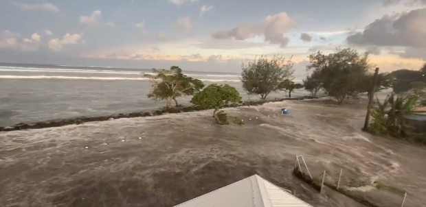La erupción duró ocho minutos, y fue tan fuerte que se escuchó "como un trueno lejano"