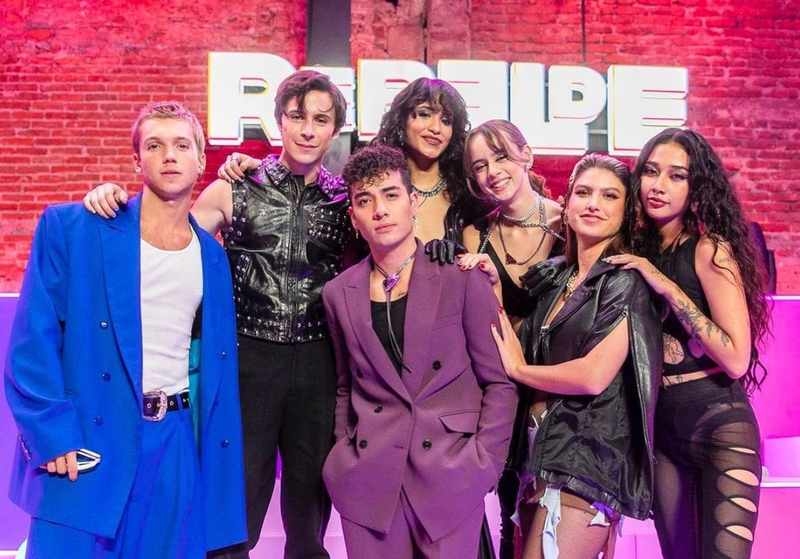 En los nuevos promos, Sergio Mayer Mori, ya no aparece, Foto: Instagram @soyrebeldenetflix
