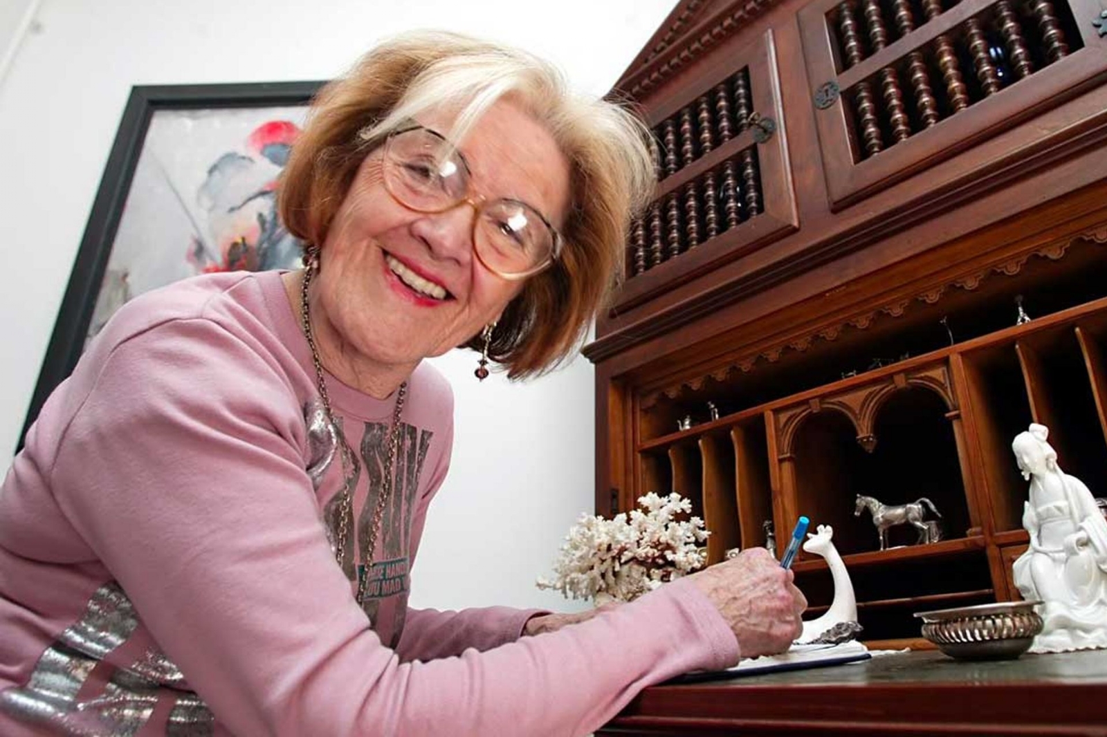 Elena Curti, última hija secreta e ilegítima del dictador italiano Benito Mussolini, murió a los 99 años de edad en Acquapendente Elena Curti, última hija secreta e ilegítima del dictador italiano Benito Mussolini, murió a los 99 años de edad en Acquapendente