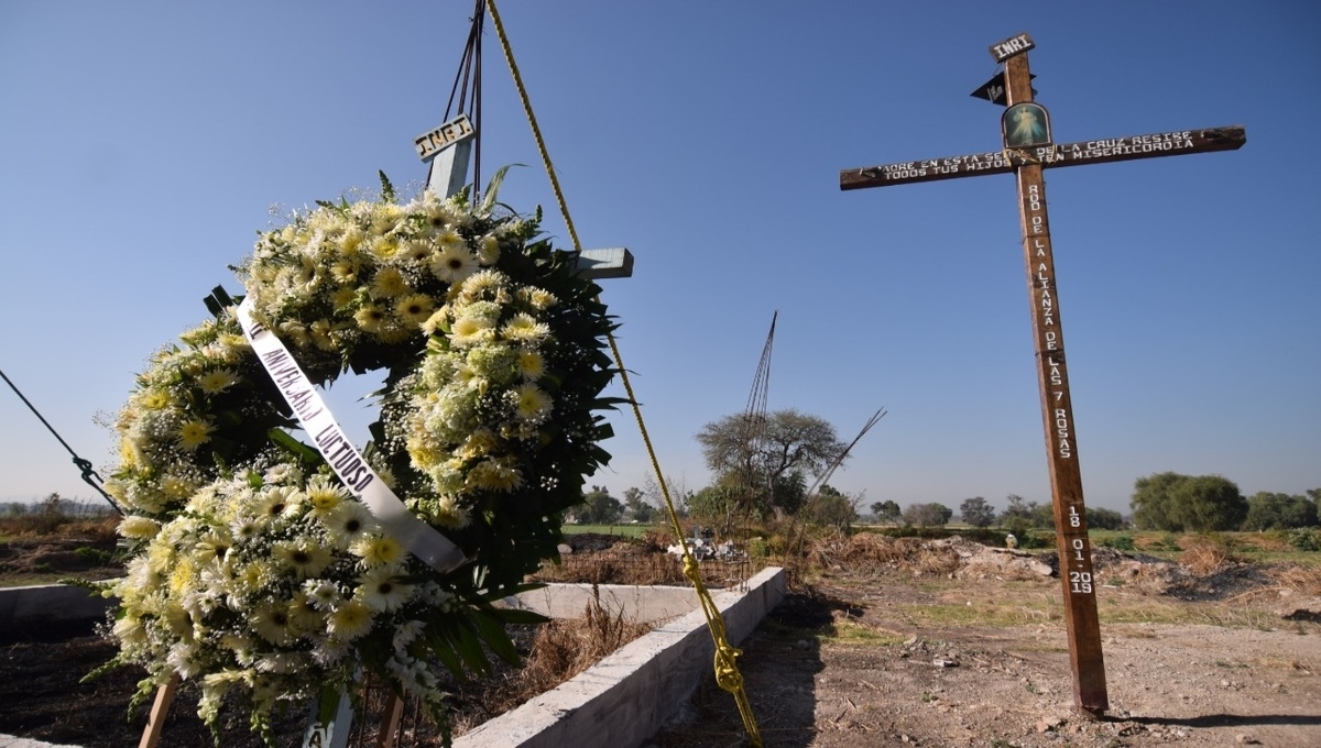 La misa estuvo encabezada por familiares, aunque invitaron al delegado de Programas federales del gobierno de México, Abraham Mendoza Zenteno
