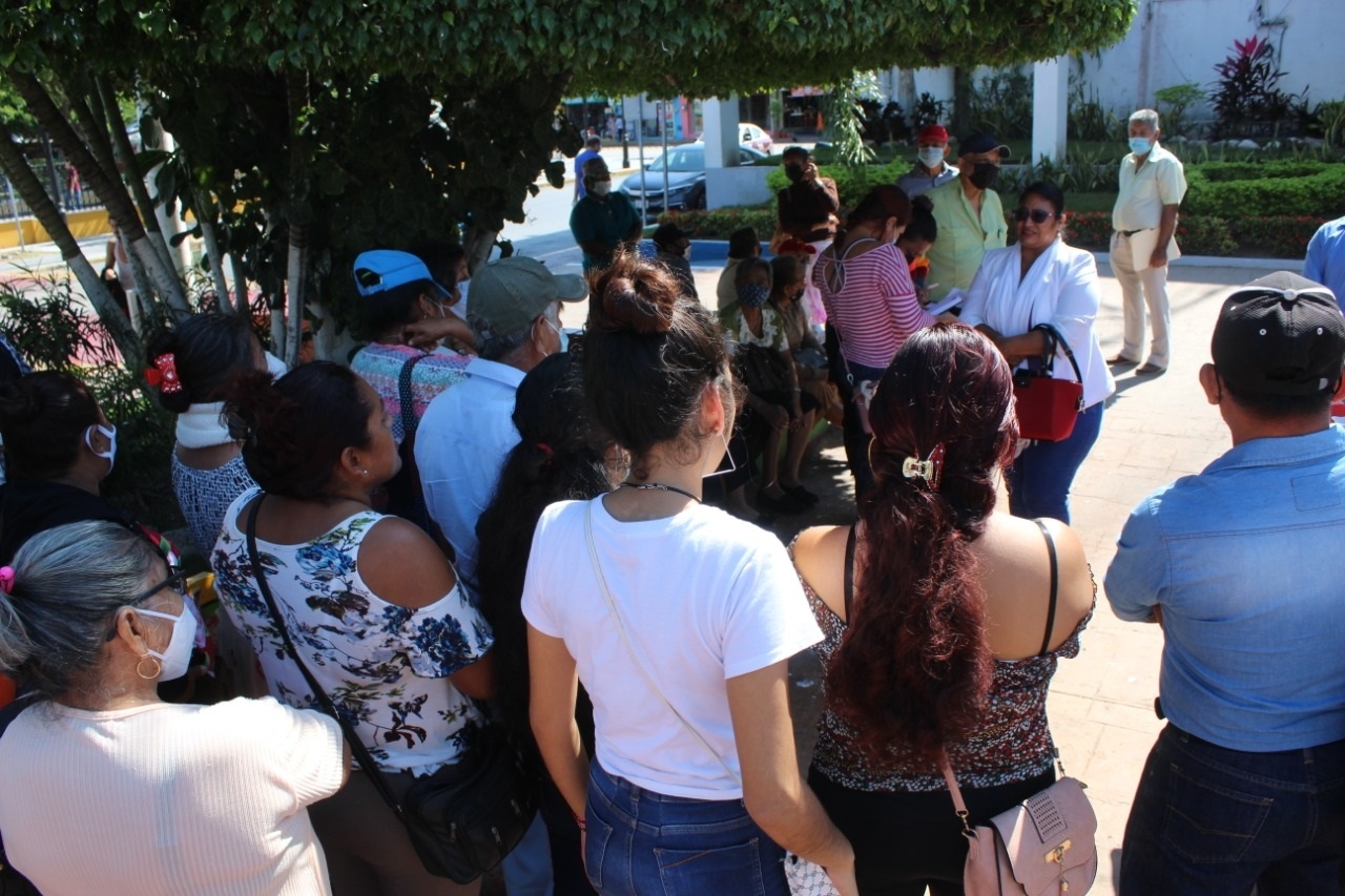 Los integrantes del movimiento en el municipio de Carmen, siempre le han apostado a las pláticas antes de realizar manifestaciones y marchas Los integrantes del movimiento en el municipio de Carmen, siempre le han apostado a las pláticas antes de realizar manifestaciones y marchas