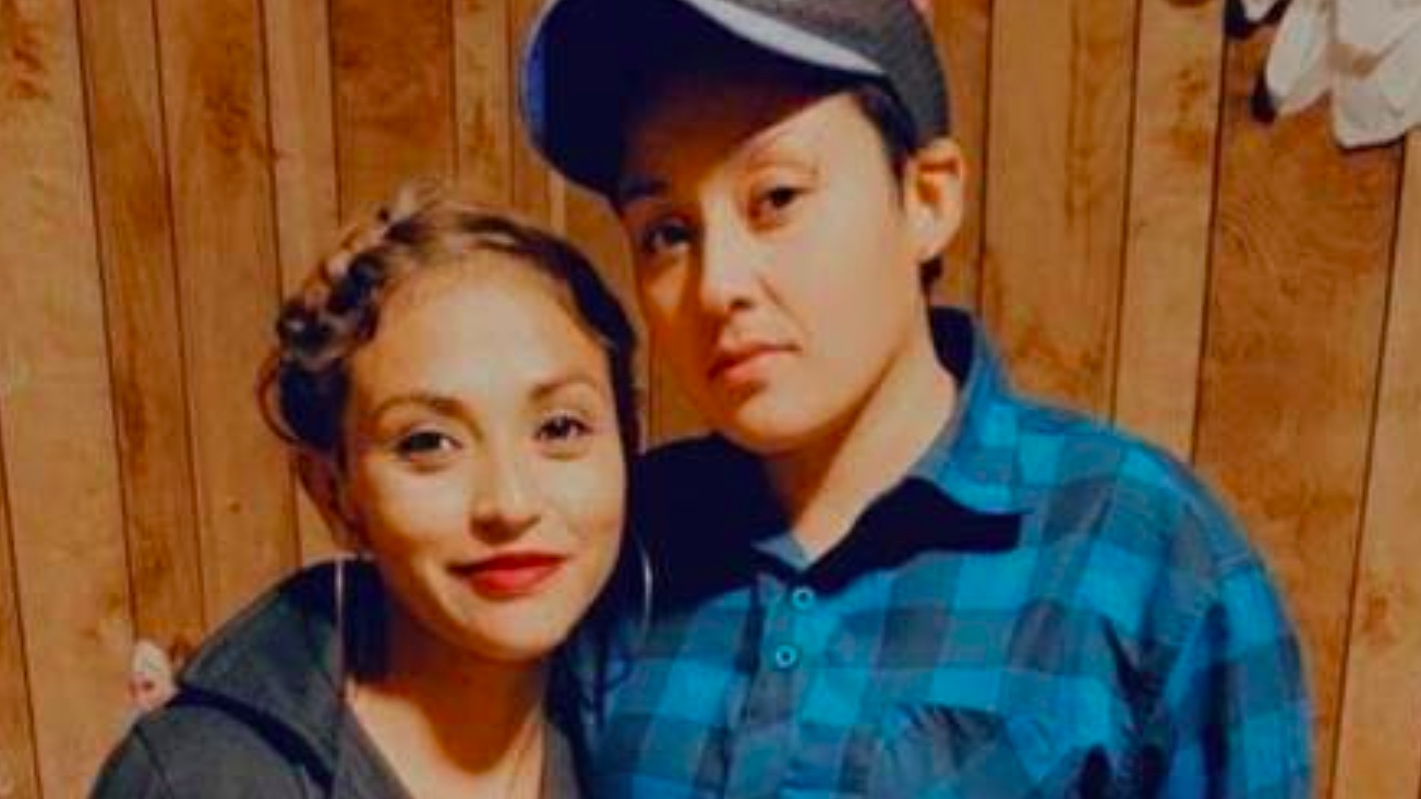 Gobernación pide esclarecer asesinato de pareja de mujeres en Chihuahua
Gobernación pide esclarecer asesinato de pareja de mujeres en Chihuahua