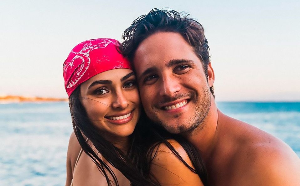 El actor recientemente celebro un año de relación con la actriz de la serie "El Dragón"
El actor recientemente celebro un año de relación con la actriz de la serie "El Dragón"