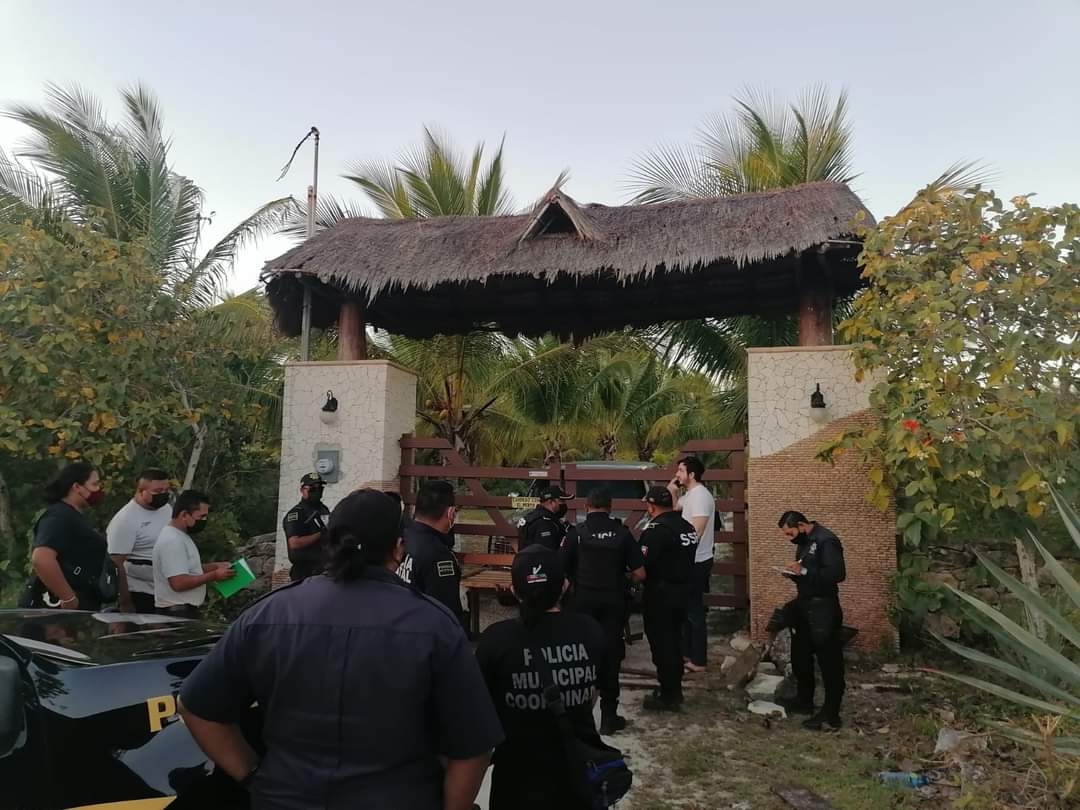 El predio tomado por la fuerza, se encuentra en predio veraniego que se encuentra en la carretera Progreso-Telchac Puerto El predio tomado por la fuerza, se encuentra en predio veraniego que se encuentra en la carretera Progreso-Telchac Puerto