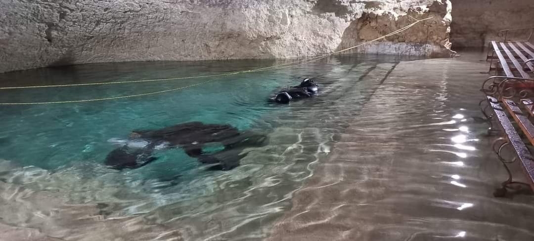 Los buzos de Quintana Roo, Melissa Curfield y Daniel Sánchez, realizaron las labores