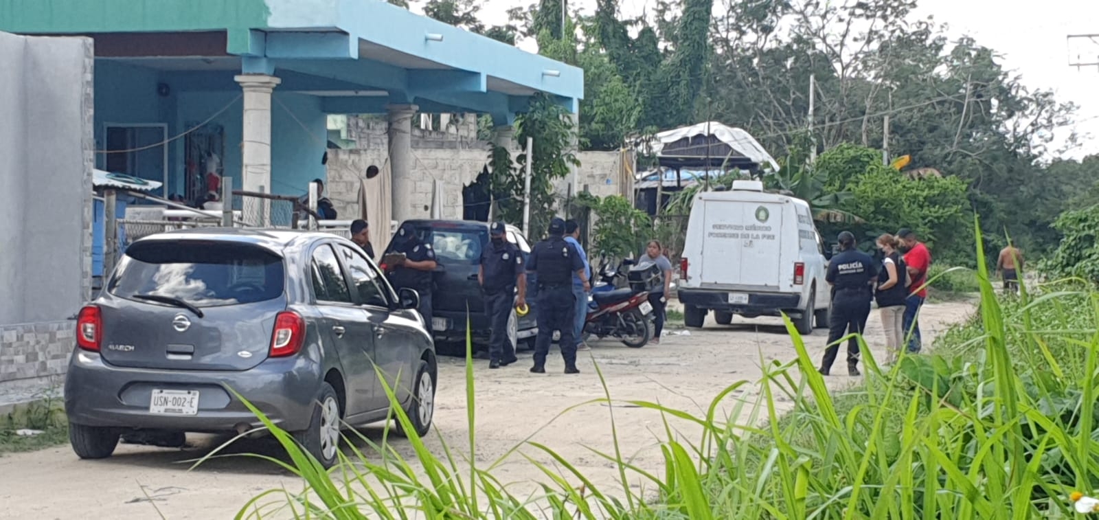 Servicios Periciales de la FGE Quintana Roo acudieron para realizar el levantamiento del cuerpo del abuelito en Cozumel