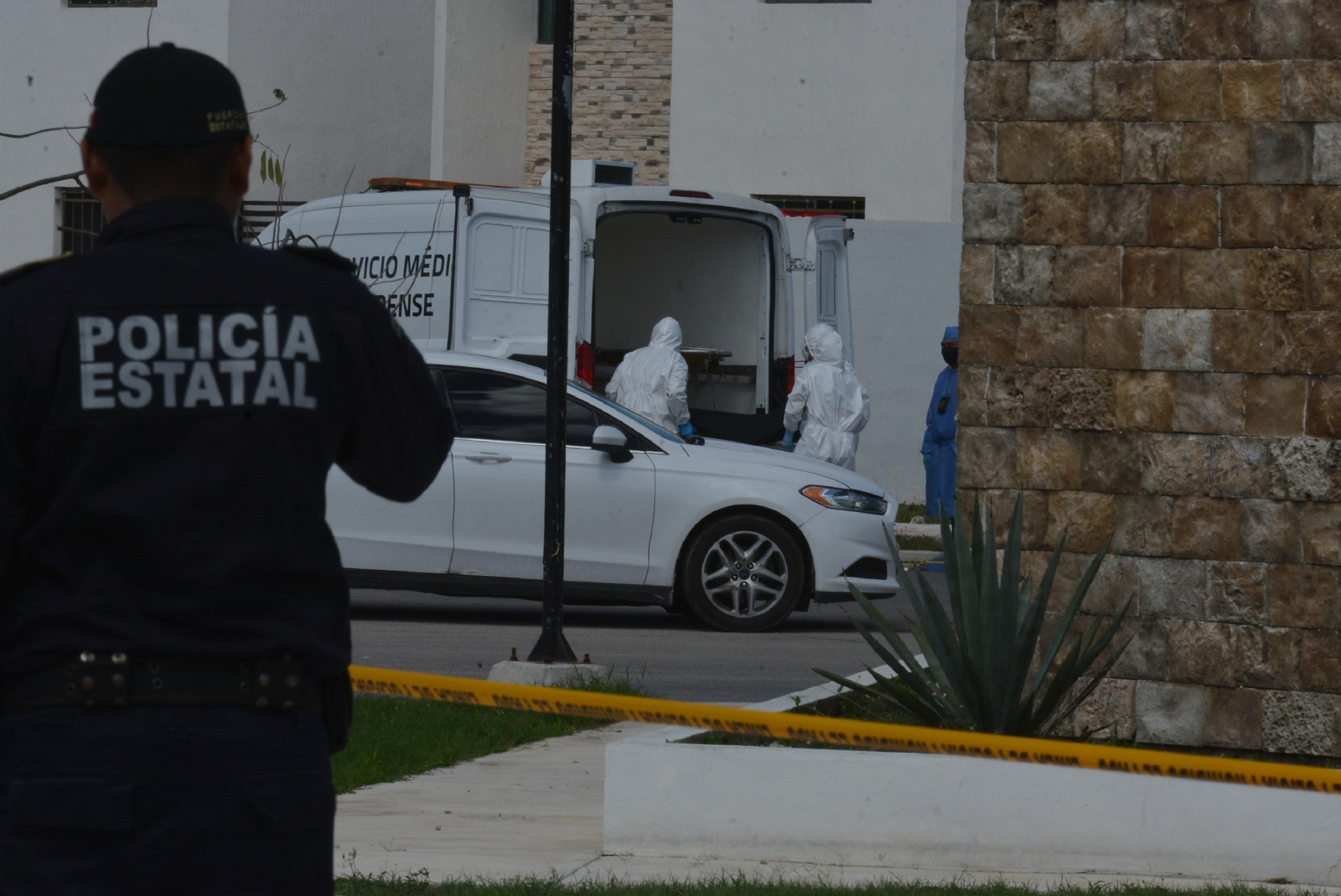El ahora fallecido, de origen tabasqueño, según se dijo, hacía ejercicio la mañana del ataque y era esperado por su victimario en un coche, junto con un cómplice