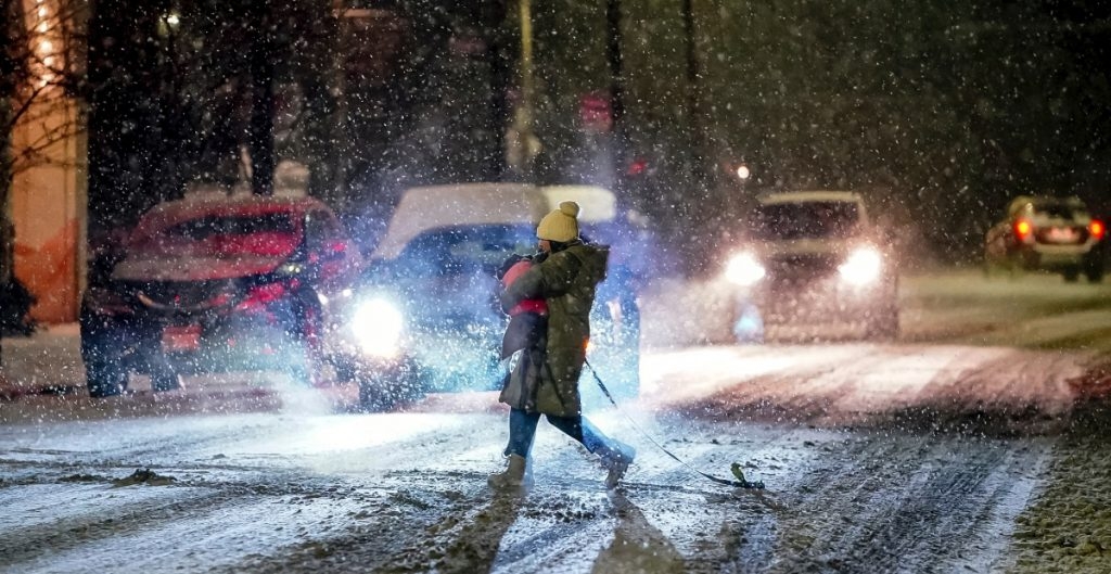 Miles de vuelos cancelados en el este de EUA por una tormenta invernal
Miles de vuelos cancelados en el este de EUA por una tormenta invernal