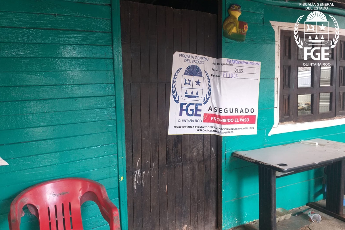 En el lugar se decomisó un total de 45 bolsitas de marihuana, 14 de cocaína y 23 de crack En el lugar se decomisó un total de 45 bolsitas de marihuana, 14 de cocaína y 23 de crack