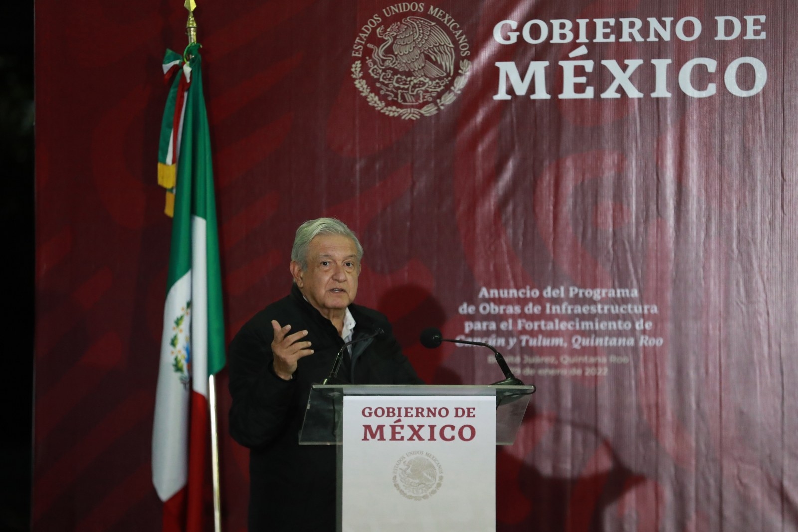 En noviembre del próximo año prevé concluir las obras de modernización del entronque al Aeropuerto Internacional de Cancún y del boulevard Luis Donaldo Colosio