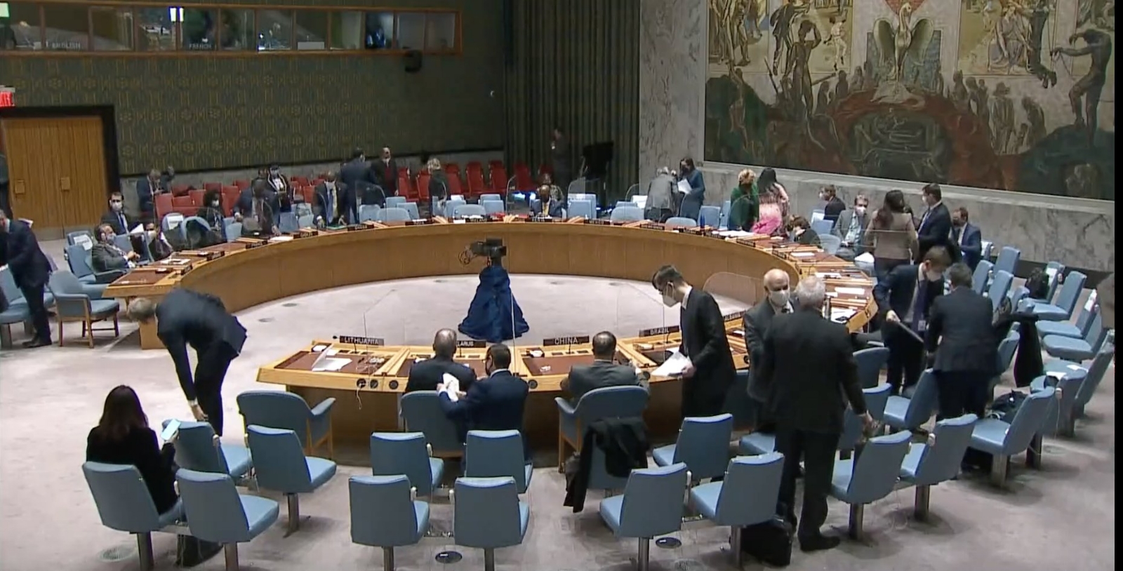 Diez países, incluyendo México, votaron a favor de discutir las tensiones entre Rusia y Ucrania.