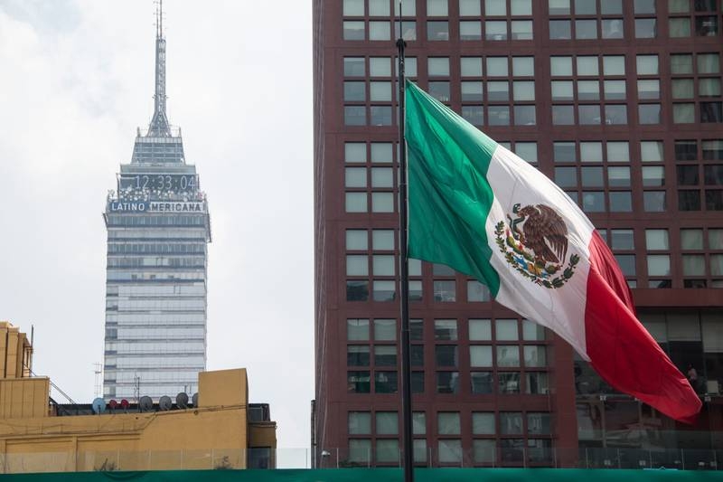 Economía de México suma 2 trimestres a la baja y entra en recesión técnica: Inegi