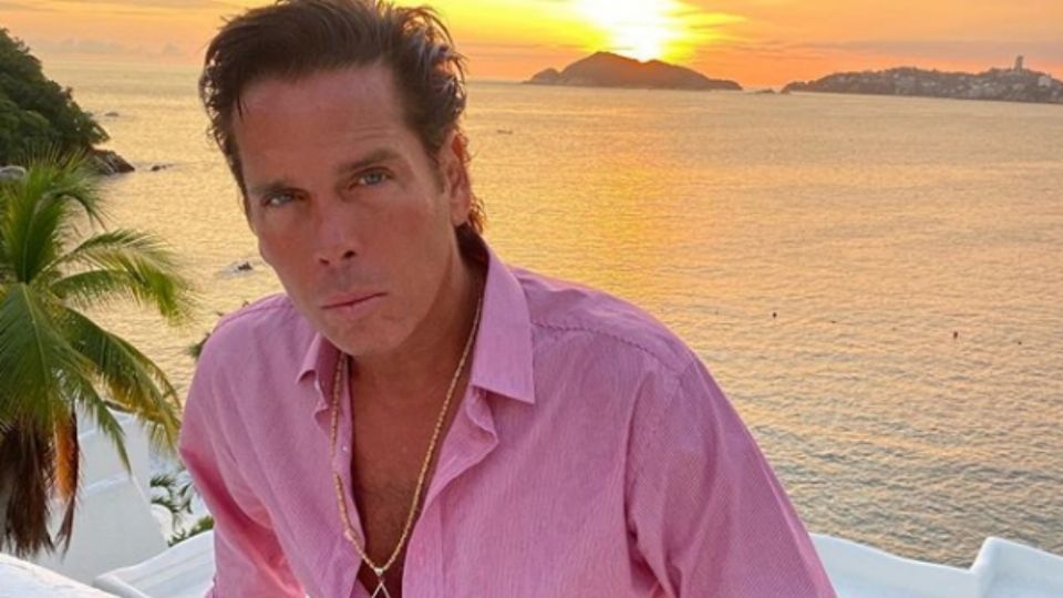 En más de 35 años de carrera artística, Roberto Palazuelos se ha convertido en uno de los actores más populares de la pantalla chica mexicana.