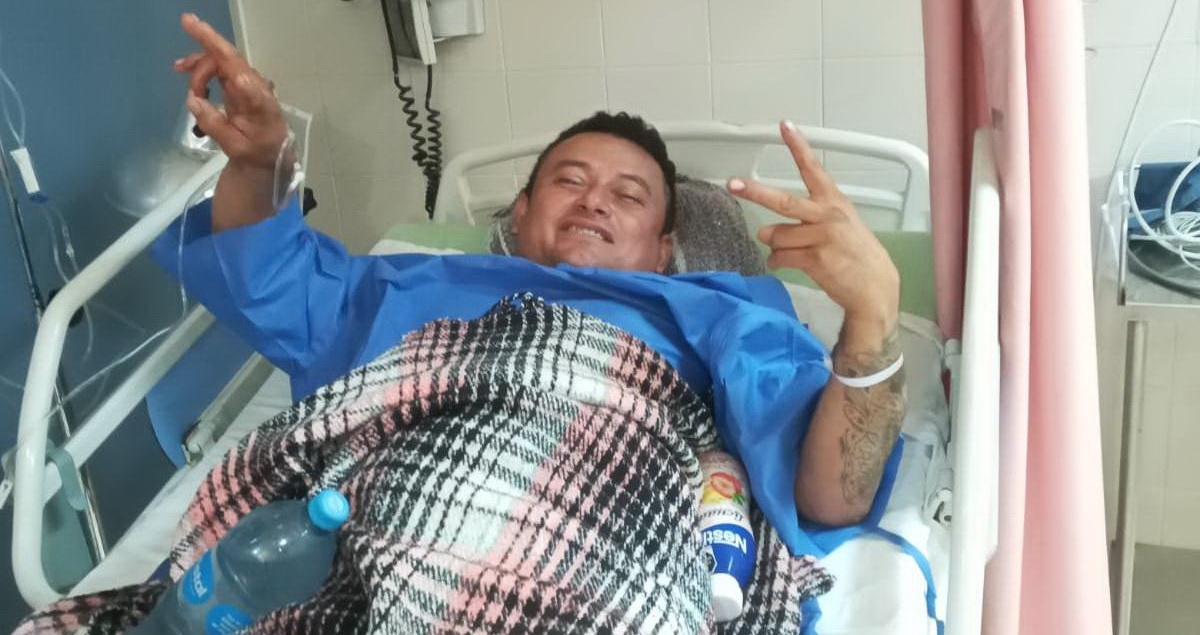 El matador tuvo una lesión de 10 centímetros en el glúteo derecho y tuvo que recibir 38 puntadas internas y 12 externas. Su condición se considera estable El matador tuvo una lesión de 10 centímetros en el glúteo derecho y tuvo que recibir 38 puntadas internas y 12 externas. Su condición se considera estable