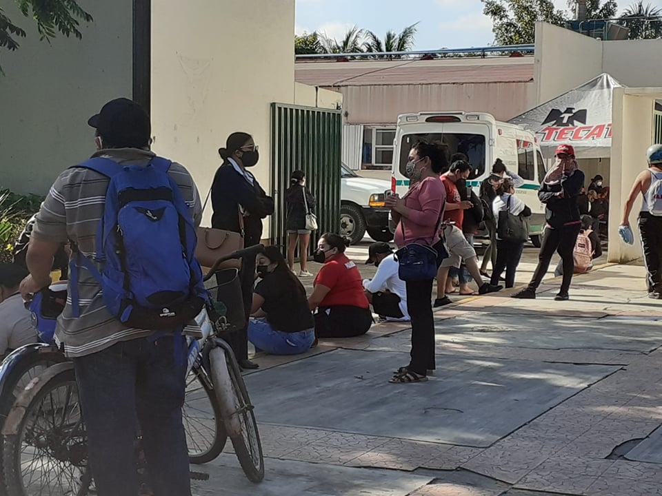 En el IMSS Cozumel se han registrado filas largas para la realización de las pruebas de detección de COVID-19