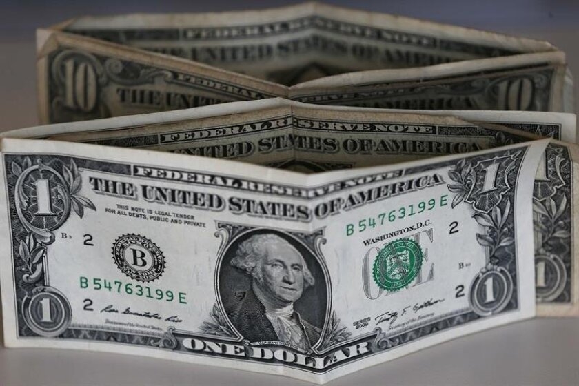 Este jueves 12 de abril, el tipo de cambio promedio del dólar en México es de 20.38 pesos Este jueves 12 de abril, el tipo de cambio promedio del dólar en México es de 20.38 pesos