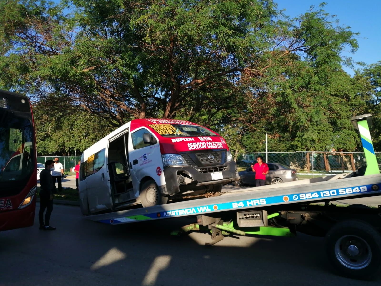Los hechos ocurrieron durante la mañana del viernes cuando un hombre viajaba en su bicicleta por la avenida Tules Los hechos ocurrieron durante la mañana del viernes cuando un hombre viajaba en su bicicleta por la avenida Tules