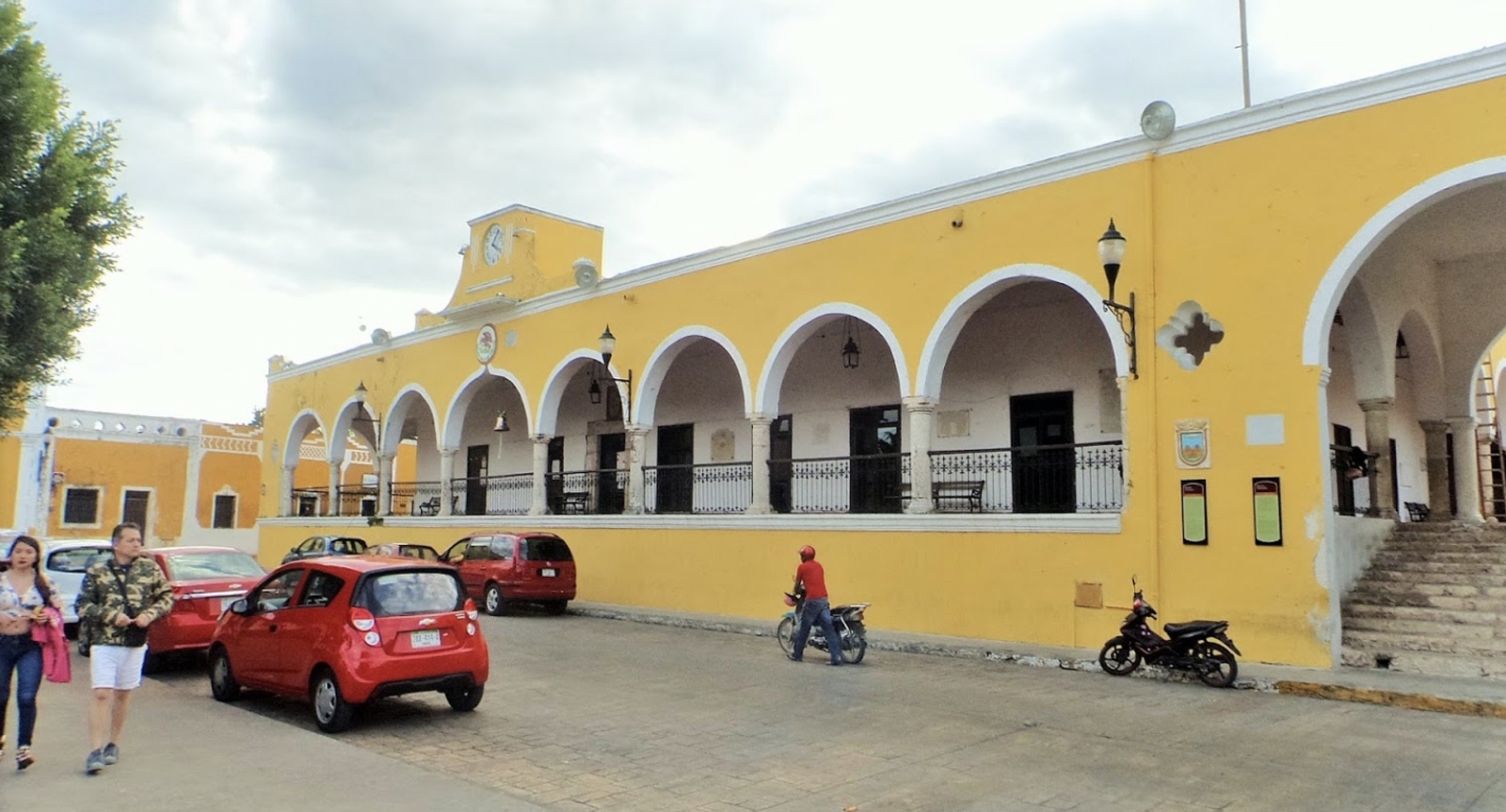 Los centros de trabajo fueron sanitizados por la noche