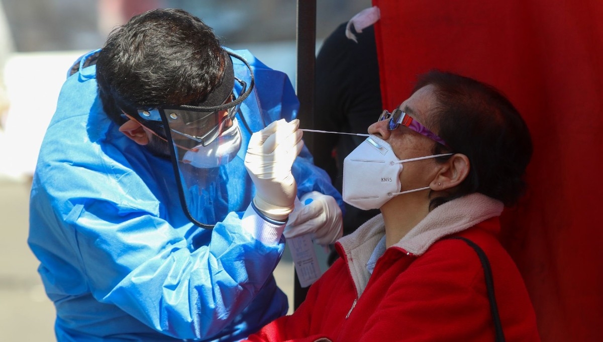 El domingo pasado, autoridades sanitarias confirmaron el primer caso de flurona, combinación de influenza con COVID-19, en Nayarit. Ahora, se han confirmado dos casos más en Jalisco El domingo pasado, autoridades sanitarias confirmaron el primer caso de flurona, combinación de influenza con COVID-19, en Nayarit. Ahora, se han confirmado dos casos más en Jalisco