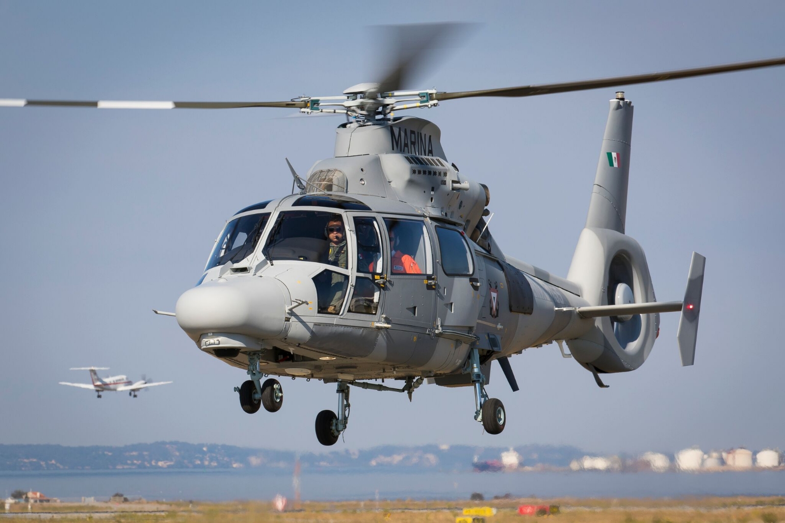 Un helicóptero de la Semar tipo Eurocopter fue el que se desplomó en una zona de Centla, Tabasco