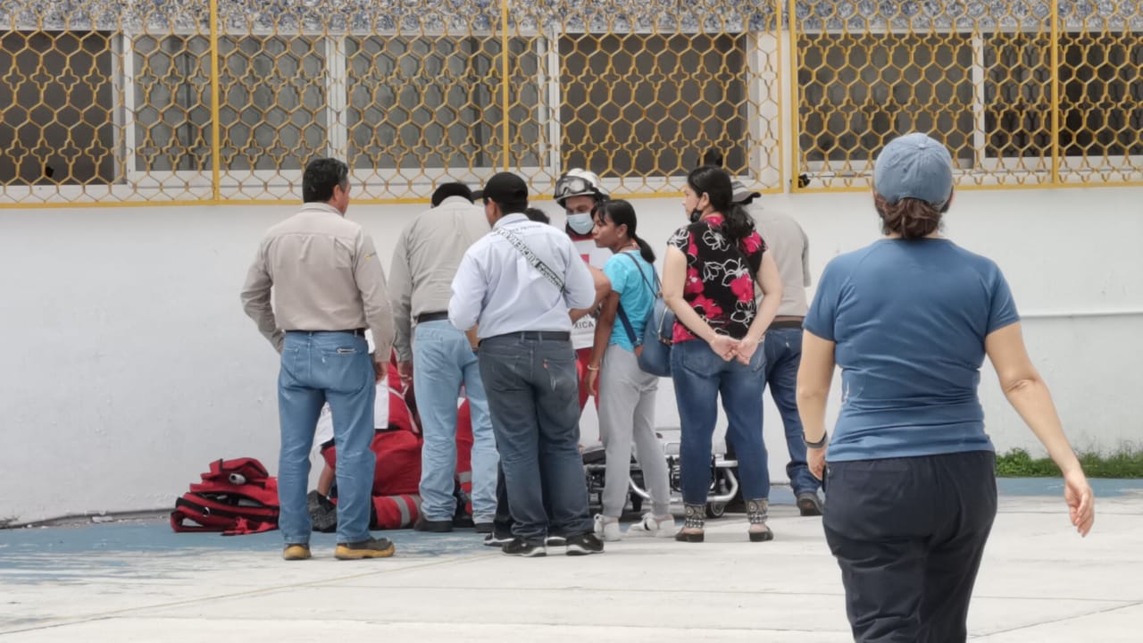 La joven fue atendida y trasladada a un hospital La joven fue atendida y trasladada a un hospital