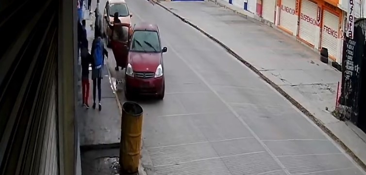 Secuestran a niño en el Edome