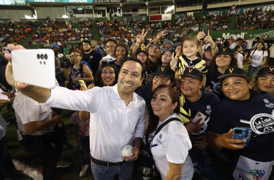 En la Liga del Cambio, primera edición, están participando 120 equipos de los 106 municipios del estado.