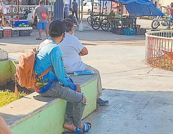 La falta de oportunidades obliga a salir